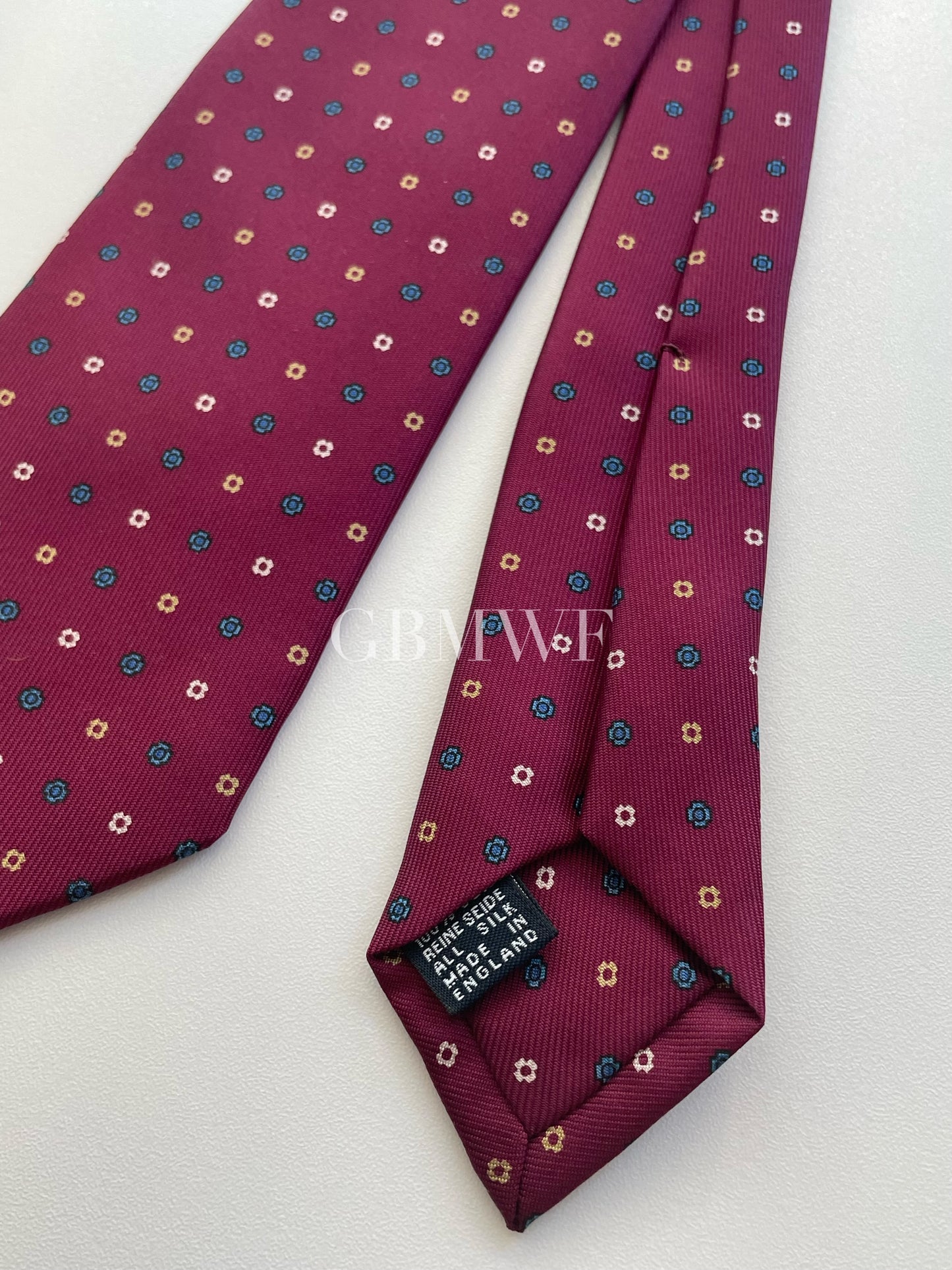 Drakes Handmade Tipped Silk Tie With Tag