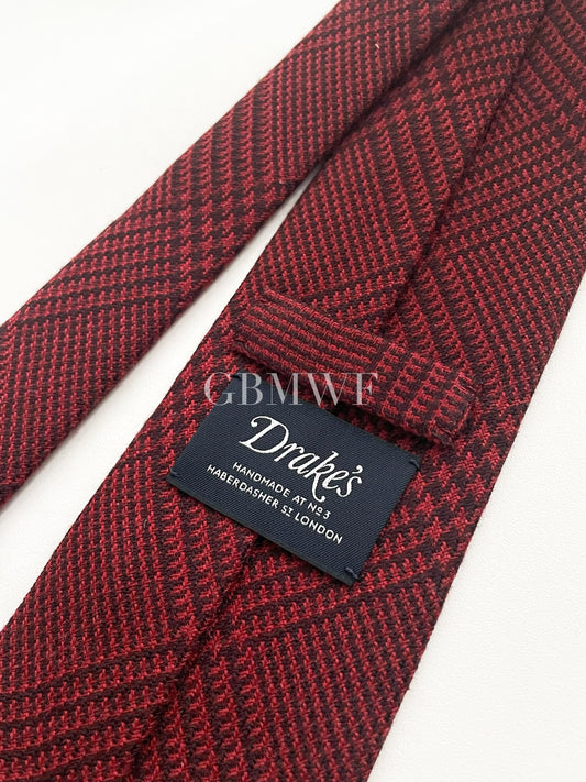 Drakes Hand-rolled Edge Silk Handmade Tie With Tag