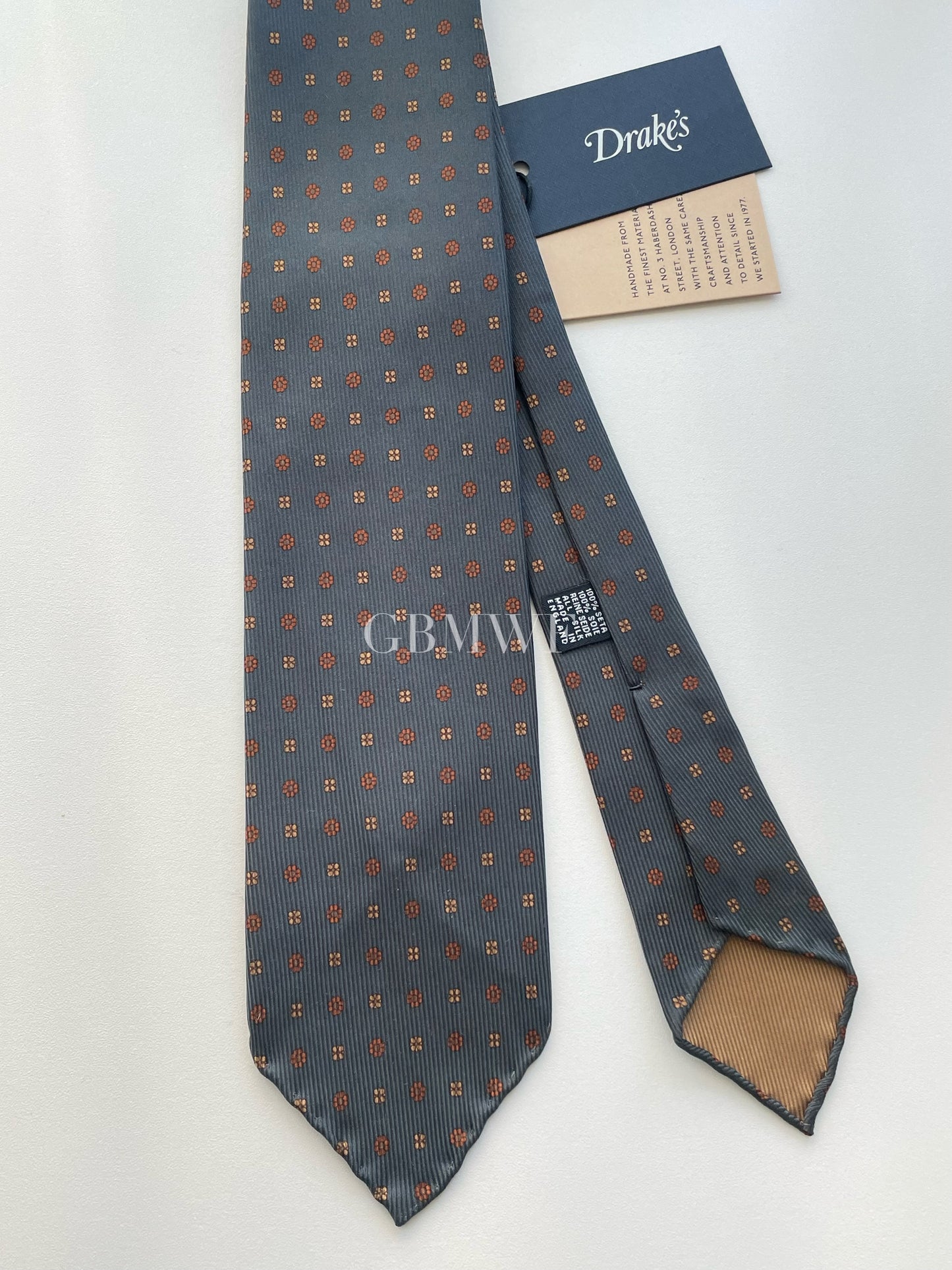 Drakes Hand-rolled Edge Silk Handmade Tie