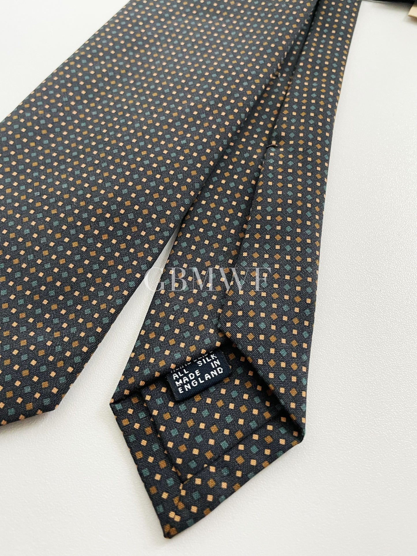 Drakes Handmade Polka Dot Tipped Silk Tie With Tag