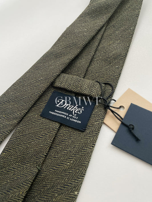 Drakes Hand-rolled Edge Silk Handmade Tie With Tag Olive Green